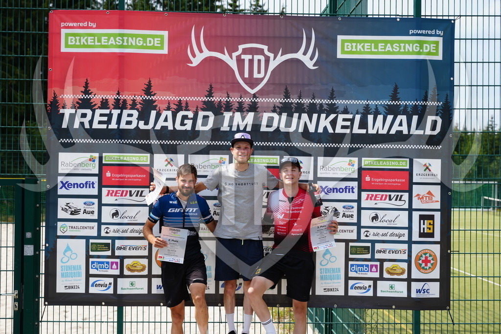 FC103694 | Fotogalerie der Treibjagd im Dunkelwald - Dein MTB Etappenrennen im Erzgebirge - Realisiert mit Pictrs.com