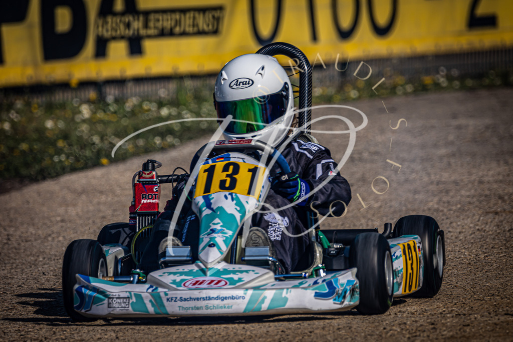 F538DBDB-D4D5-4BFB-8286-6841843CC6DF | traudl_s_fotos