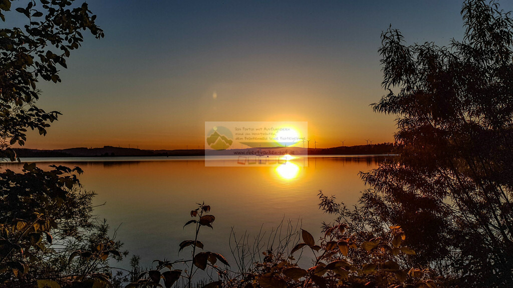 Sonnenuntergang am Förmitzspeicher | Impressionen rund um Hochfranken - Frankenwald - Fichtelgebirge - Realisiert mit Pictrs.com