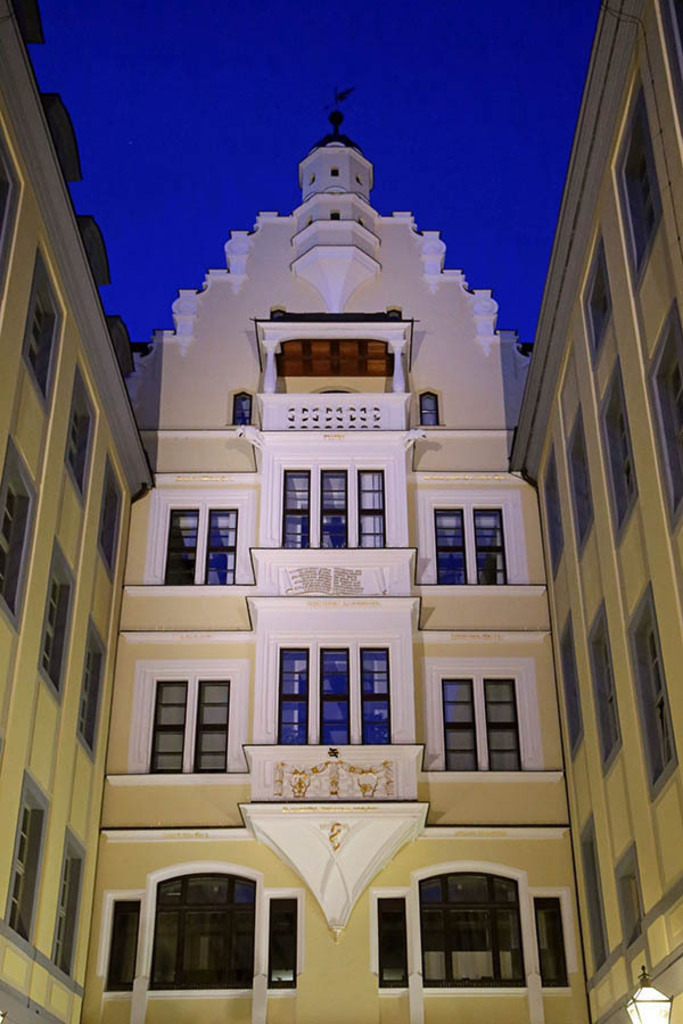 Foto: Leipzig - Barthels Hof | Das Team hinter BILDLEXIKON LEIPZIG bündelt historische wie aktuelle Informationen über die Stadt Leipzig in Text und Bild auf einer Plattform und stellt diese der interessierten Öffentlichkeit zur Verfügung.