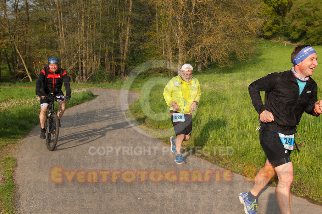 220501_0815_EV8_9465 | Sportfotografie im Rhein-Sieg Kreis, Köln, Bonn, NRW, Rheinland Pfalz, Hessen, etc. Unser Tätigkeitsfeld umfasst den Laufsport vom Volkslauf über den Marathon, Duathlon, Triathon bis zum Ultralauf wie Kölnpfad Ultra oder Schindertrail.