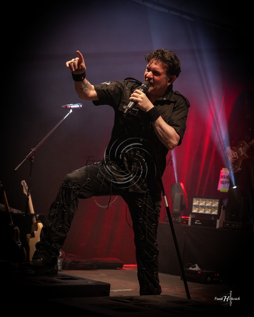 Cherokee | Frank Herberich Fotografie, Frank Herberich, Fotografie, Hochzeit, Portrait, St. Peter Ording, Ording, Westerhever, Nordsee, Frank Fotografie, Hardheim,  Odenwald,Walldürn, Band,Eventfotografie - Realisiert mit Pictrs.com