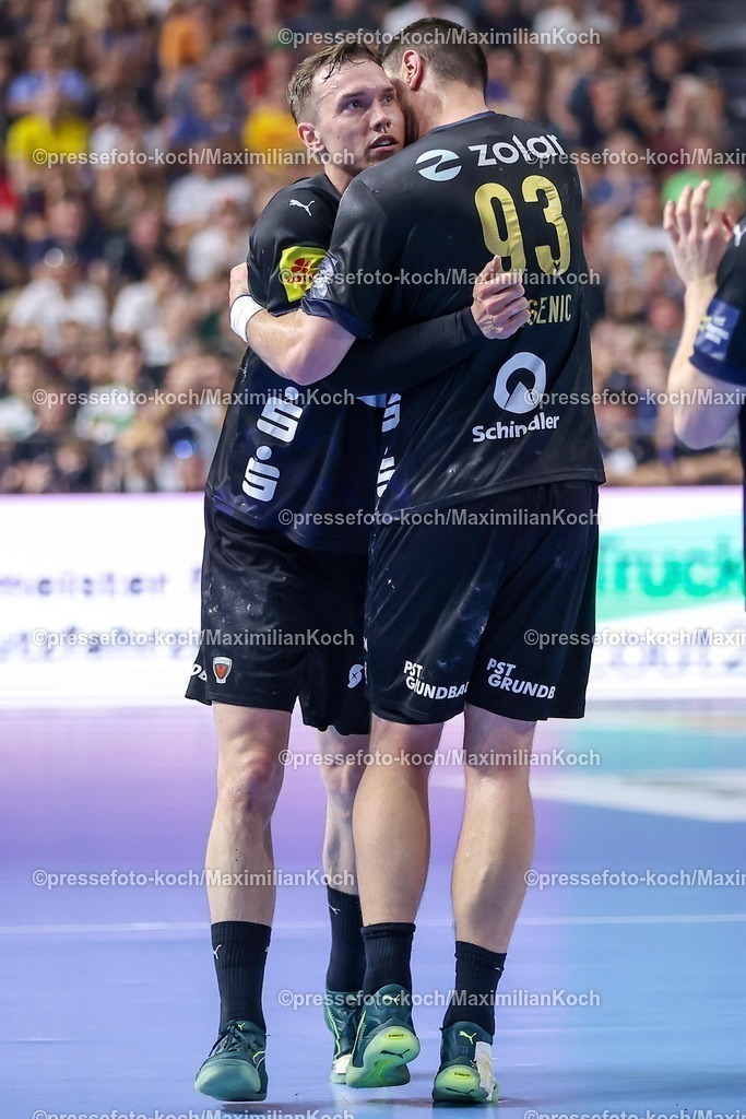 KoeEHF14062501041 | 14.06.2025, Handball, Halbfinale TruckScout24 EHF FINAL4, LANXESS arena Köln, Füchse Berlin - HBC Nantes: Lasse Bredekjaer Andersson (Fuechse Berlin #11) Mijajlo Marsenic  (Fuechse Berlin #93) 
