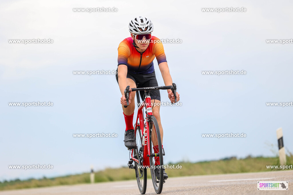 BR8A4003 | Stadttriathlon Erding 2025. #yourpictrs #sportshot_your_pictrs @Sportshotphotography #stadttriathlonerding Copyright: www.sportshot.de
