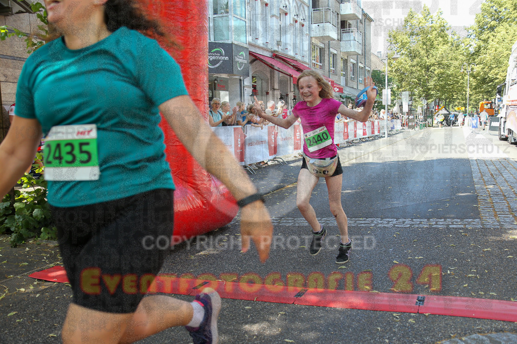 250621_1221_EX1_5718 | Sportfotografie im Rhein-Sieg Kreis, Köln, Bonn, NRW, Rheinland Pfalz, Hessen, etc. Unser Tätigkeitsfeld umfasst den Laufsport vom Volkslauf über den Marathon, Duathlon, Triathon bis zum Ultralauf wie Kölnpfad Ultra oder Schindertrail.