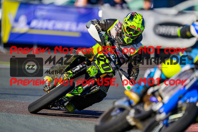 MaZZes_FotoMatrix_240622_6007705_2-238 | UE40