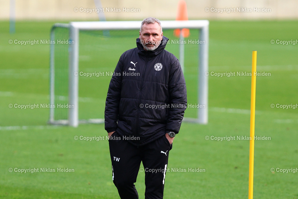 NH_HolsteinKiel_Training_17032026 | Tim Walter (Trainer, Holstein Kiel)Fußball I Herren I Training I Saison 2025-2026 I Holstein Kiel I 17.03.2026 I Citti-Fußballpark