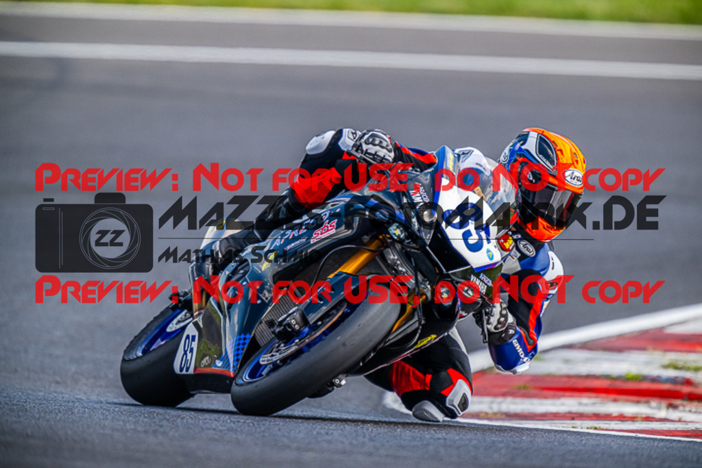 MaZZes_FotoMatrix_220506_97290 | Fotograf Mathias Schmid
Sportfotograf,
Eventfotograf,
Hochzeitsfotograf,
Portraitfotograf