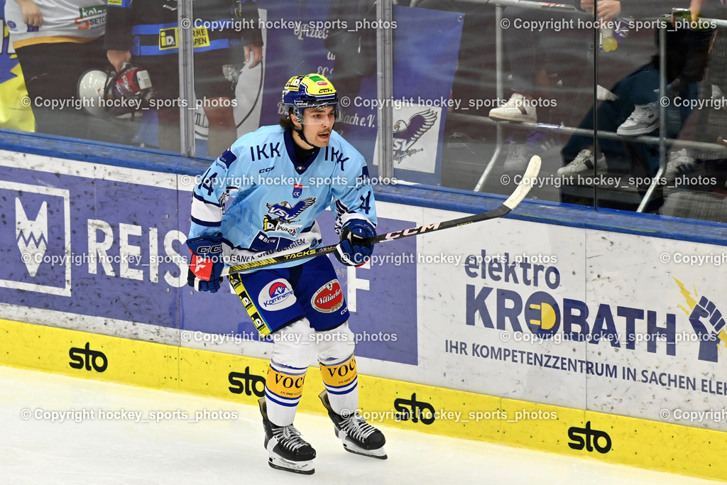 EC iDM Wärmepumpen VSV vs. KHL Sisak | #14 Johannes Tschurnig EC VSV, EC iDM Wärmepumpen VSV vs. KHL Sisak, EC iDM Wärmepumpen VSV vs. KHL Sisak am 02.09.2025 in Villach (Stadthalle Villach), Austria, (Photo by Bernd Stefan)