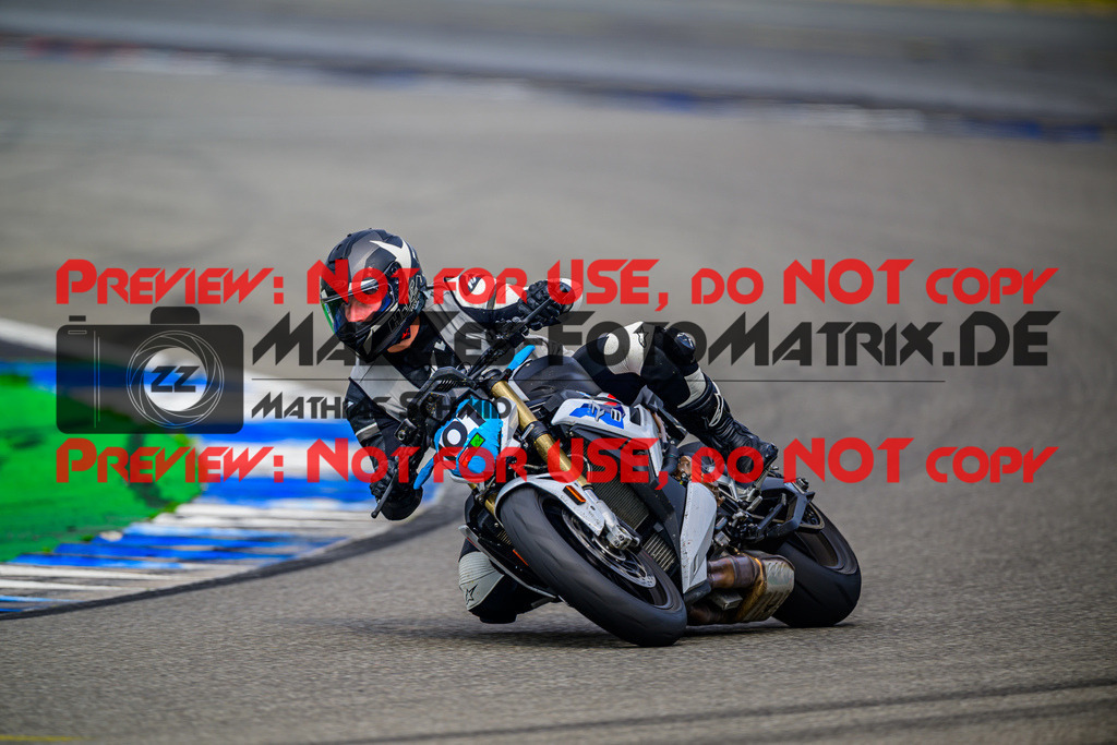 MaZZes_Fotomatrix_20250609_6007705_0521-3 | INST