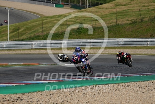 2024_05_04_PBK_28561 | Sportfotografie; SlowMotion; Video; Rennstrecke; Hafeneger; Speer; Racing; RSE; BMW; CBO; Trackday; Motorsportarena; Hockenheimring; Brno; Most; Barcelona; Valencia