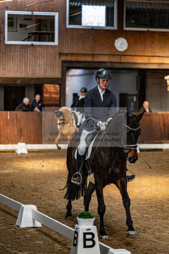 20240308-DOS_4161 | Entdecke hochwertige Reitturnierfotos von Foto Oger. Professionell, emotional und authentisch – jetzt Lieblingsmomente im Shop bestellen.Deutschlandweite Turnierfotografie. - Realisiert mit Pictrs.com