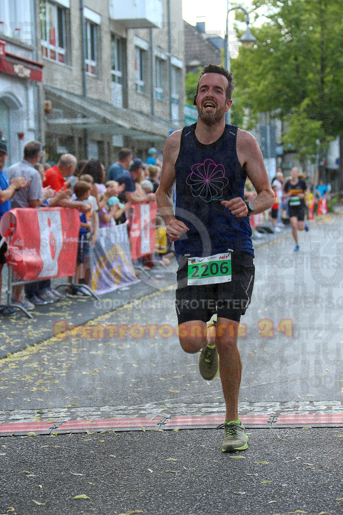 220625_1646_EX1_4979 | Sportfotografie im Rhein-Sieg Kreis, Köln, Bonn, NRW, Rheinland Pfalz, Hessen, etc. Unser Tätigkeitsfeld umfasst den Laufsport vom Volkslauf über den Marathon, Duathlon, Triathon bis zum Ultralauf wie Kölnpfad Ultra oder Schindertrail.