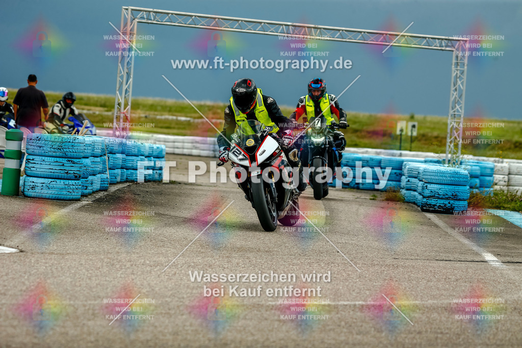 Chambley Juli-3199 | Hier findet Ihr Bilder von Touristenfahrten auf der Nürburgring Nordschleife oder von anderen Veranstaltungen die ich besucht habe. Viel Spass beim Durch Schauen 