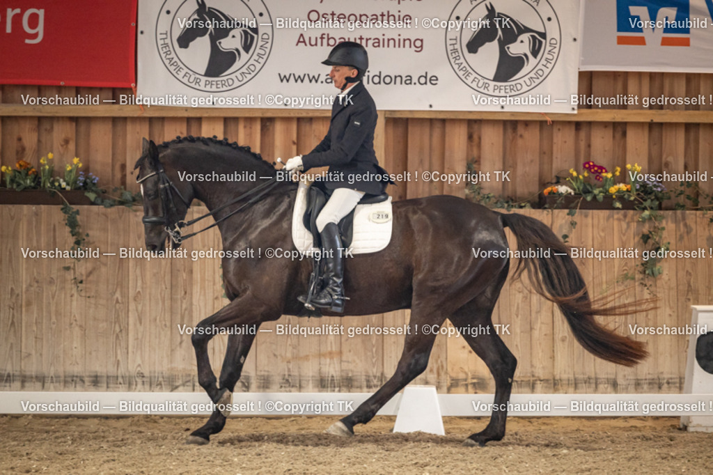 _D5A9060 | Emotionale Pferde- & People-Fotografie rund um Heidelberg, Leimen & Umgebung. Natürliche Fotos von Pferd, Mensch & Familie. Jetzt Termin sichern!