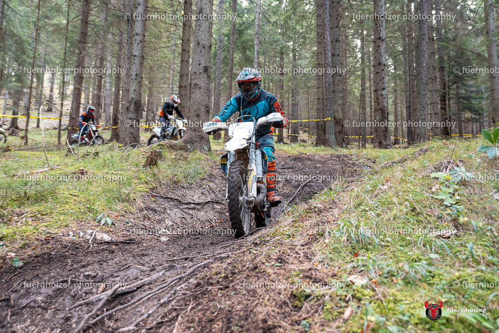 fuernholzer_251026-C1-435 | Fotografische Impressionen von der Red Stag Enduro Extreme by fuernholzer-photography.com. Endurosport in Österreich fotografisch festgehalten von fuernholzer. Auftragsfotografie für Private, Gewerbefotos und Industriefotografie. Eventfotografie, Sportfotografie und Motorsportfotografie. Anbieter von Fotoworkshops, Fototraining, fotografischen Vorträgen und Fotoseminaren.