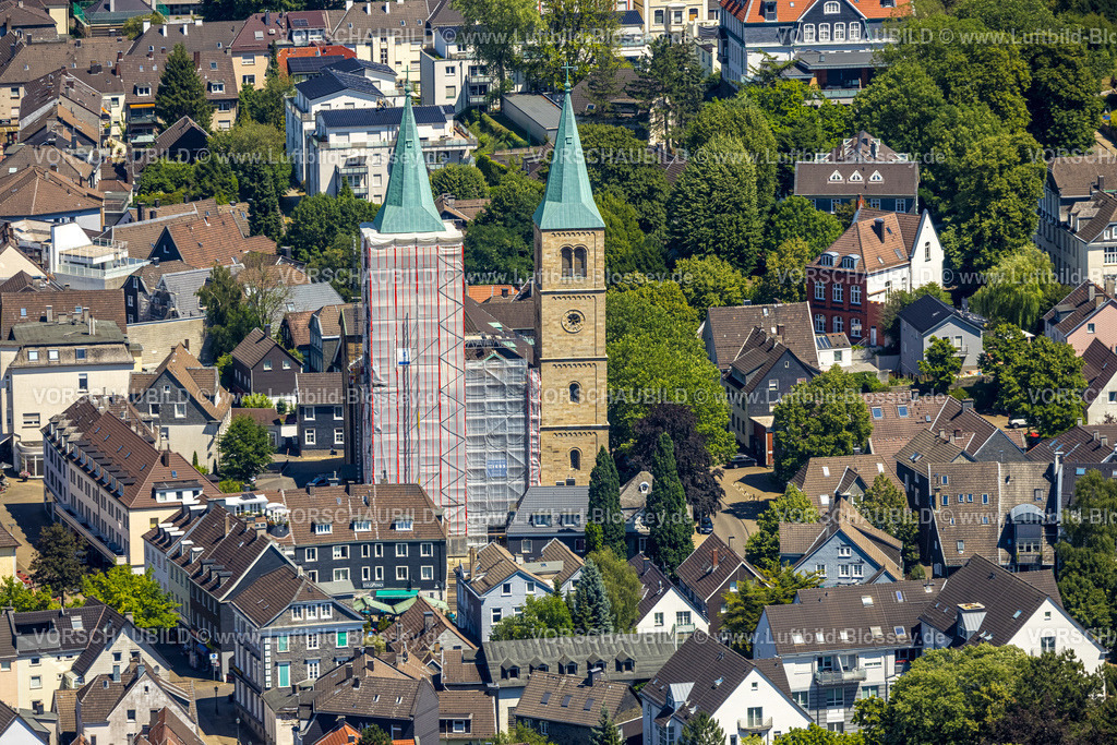Schwelm230708824 | Luftbild, Evang. Christuskirche, Baustelle mit Renovierung und verhülltem Kirchturm, Schwelm, Ruhrgebiet, Nordrhein-Westfalen, Deutschland