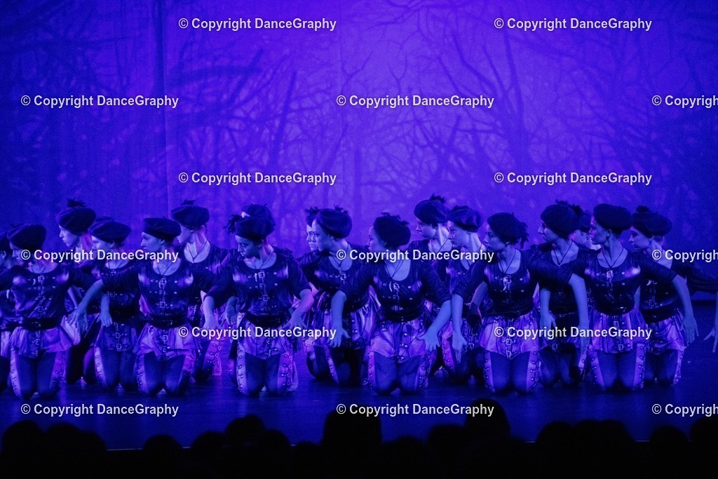 GPHY1671 | DanceGraphy - Realisiert mit Pictrs.com