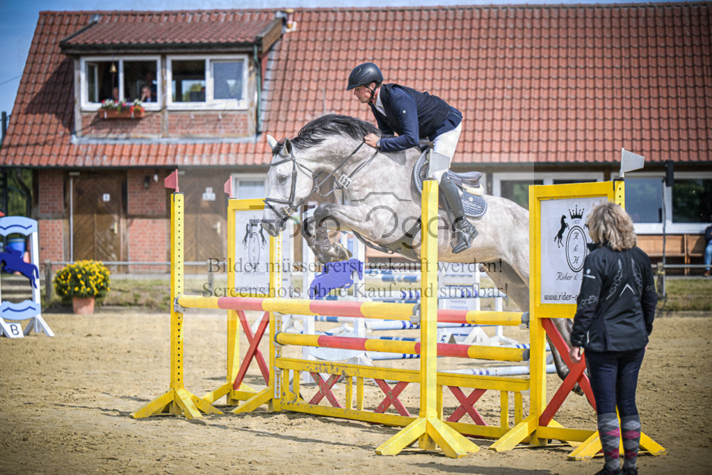 DOS_6287 | Entdecke hochwertige Reitturnierfotos von Foto Oger. Professionell, emotional und authentisch – jetzt Lieblingsmomente im Shop bestellen.Deutschlandweite Turnierfotografie. - Realisiert mit Pictrs.com