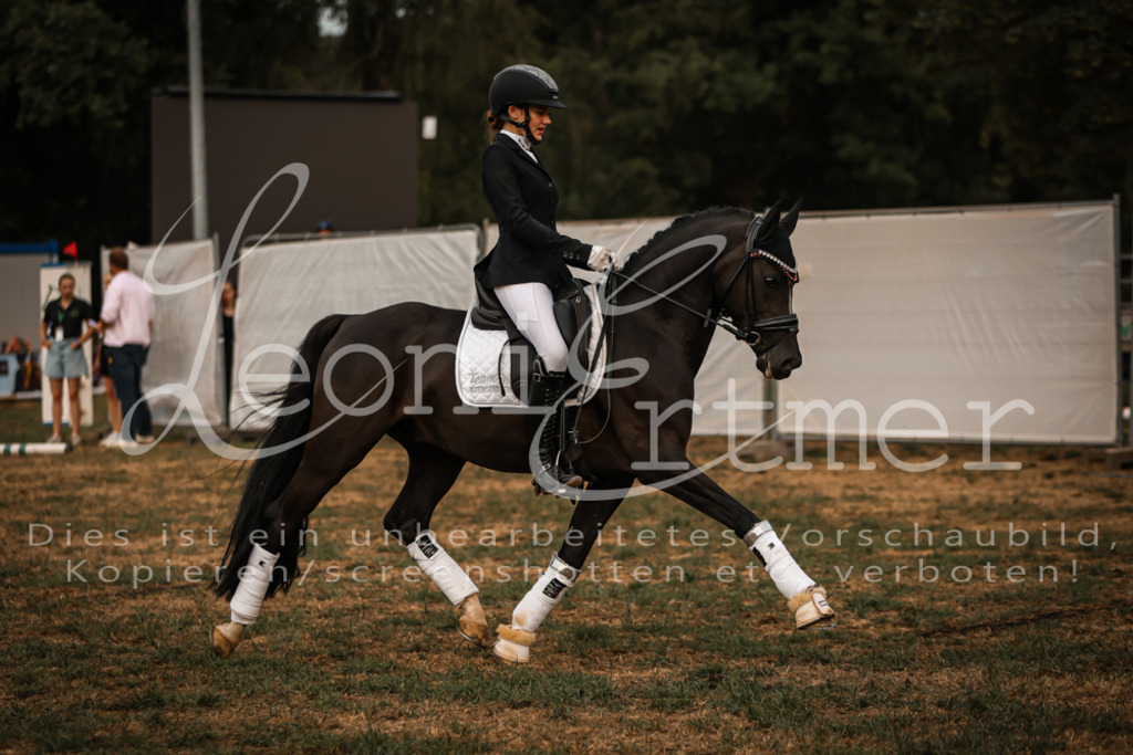 SaShow00100 | Leoni Ertmer Photography - Realisiert mit Pictrs.com