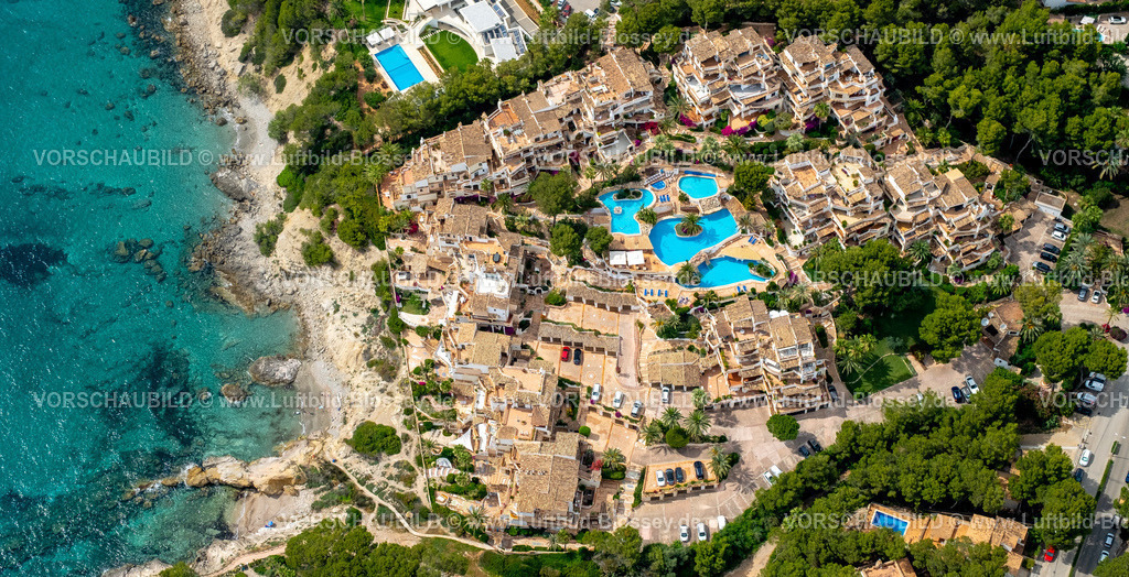 Mallorca230600254N | Luftbild, Club Monte de Oro, Wohnanlage mit Swimmingpool-Landschaft, Costa de la Calma, CalviaÃƒâ€šÃ‚Â , Balearen, Mallorca, Balearische Inseln, Spanien