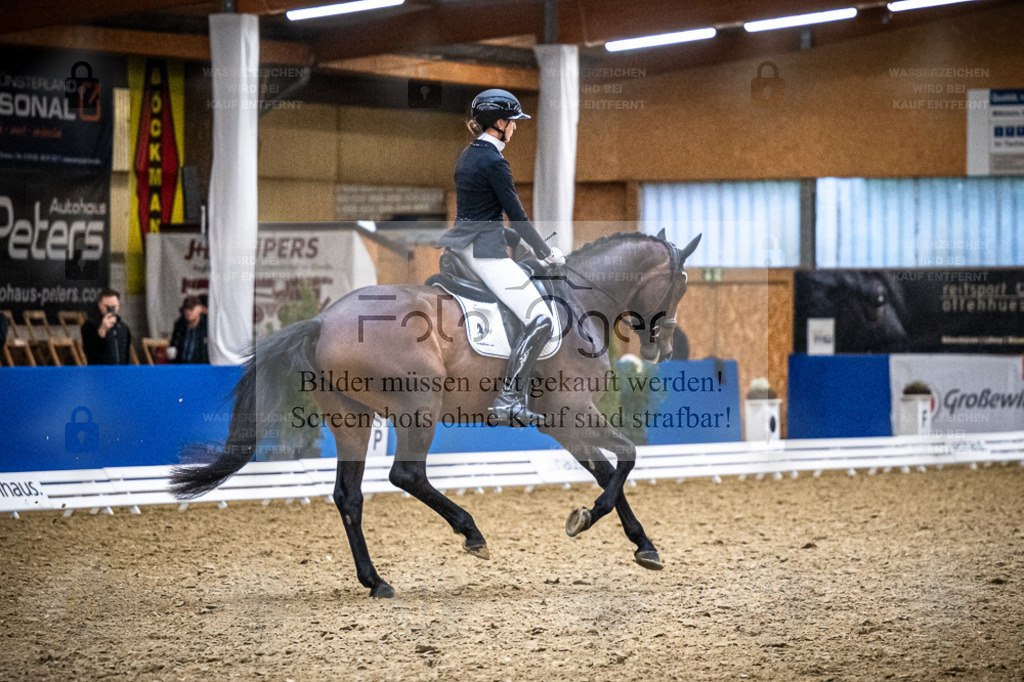 DOS_0342 | Entdecke hochwertige Reitturnierfotos von Foto Oger. Professionell, emotional und authentisch – jetzt Lieblingsmomente im Shop bestellen. - Realisiert mit Pictrs.com