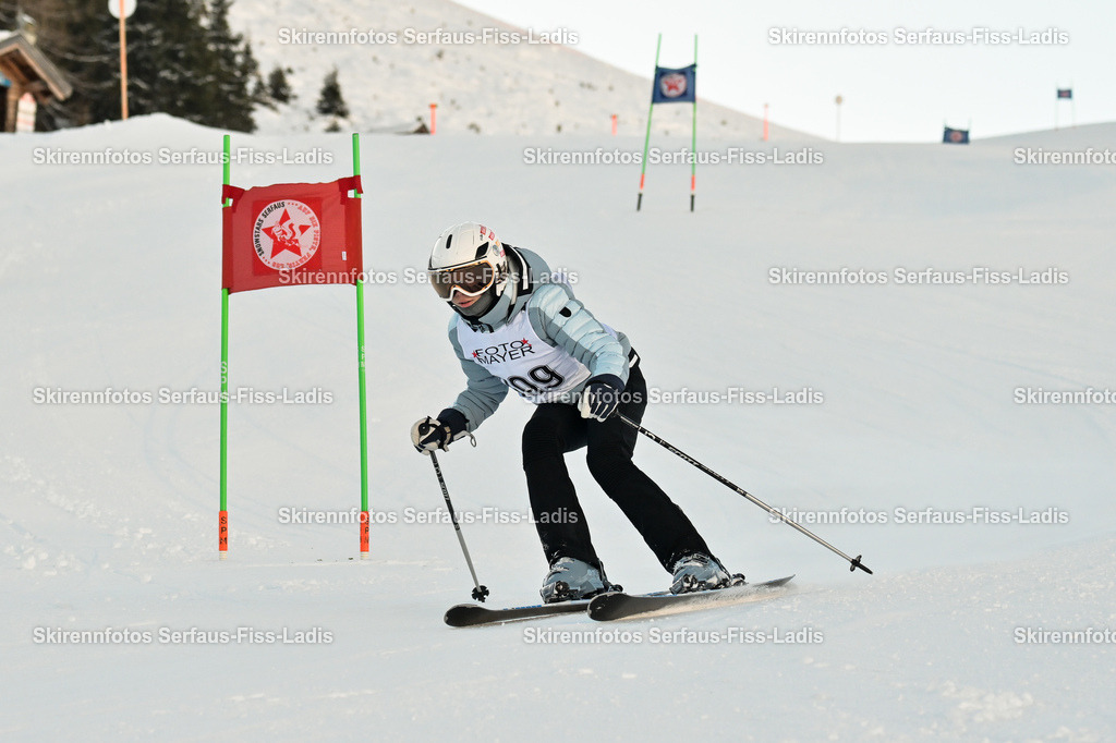 SRS_26.12.2025_0316 | SRS_26.12.2025_0316 - Realisiert mit Pictrs.com