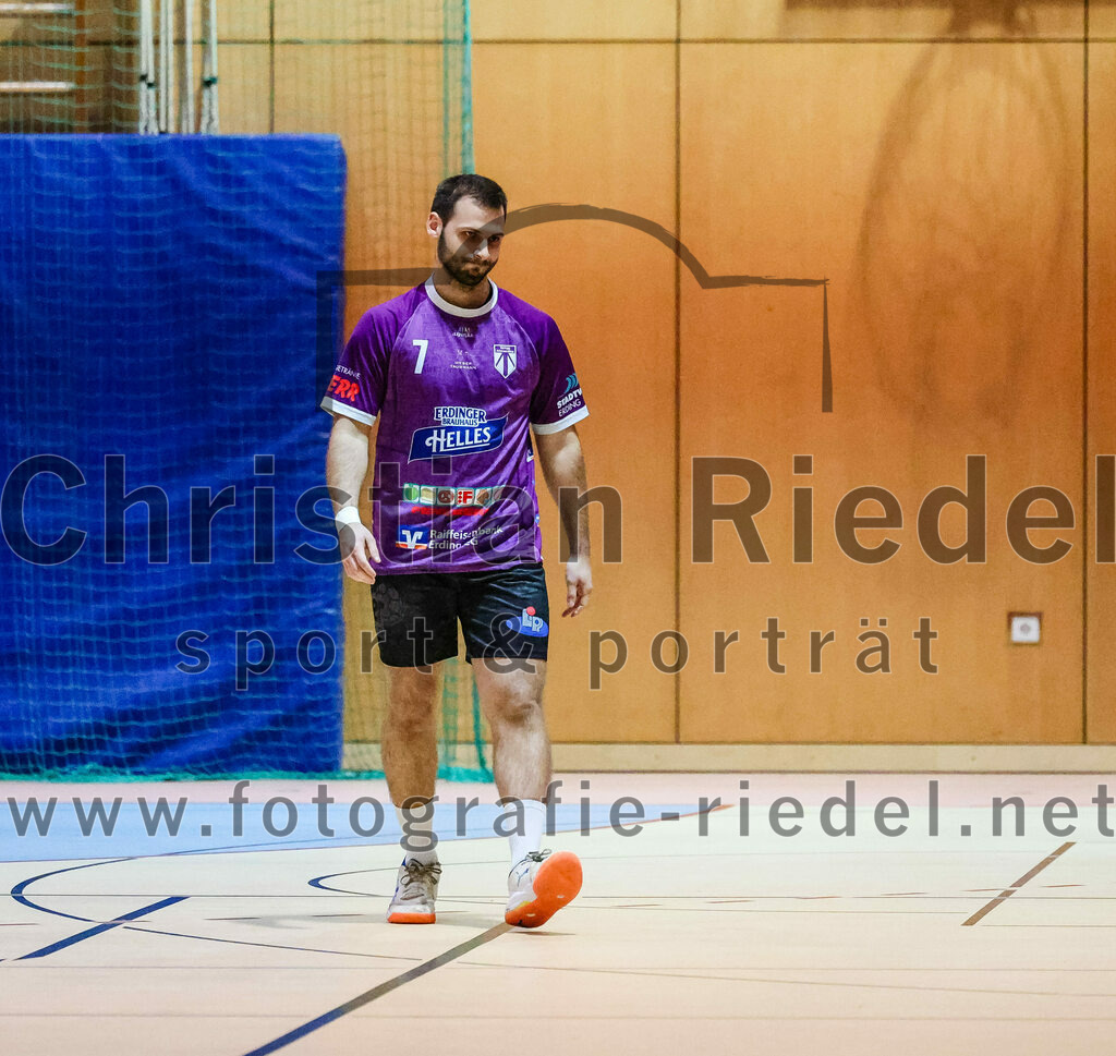 2023-11-11_015_SpVgg_Altenerding_gegen_HC_Donau-Paar | Erding, Deutschland, 11.11.2023:
Handball, Bezirksoberliga Männer 2023 / 2024, 7. Spieltag, SpVgg Altenerding gegen HC Donau/Paar, Endergebnis: 44:32

Simon Rüdiger (SpVgg Altenerding, #7)

Foto: Christian Riedel / fotografie-riedel.net