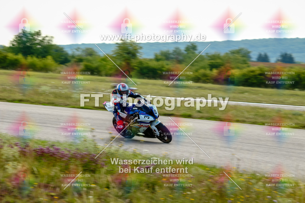 Chambley Juli-0153 | Hier findet Ihr Bilder von Touristenfahrten auf der Nürburgring Nordschleife oder von anderen Veranstaltungen die ich besucht habe. Viel Spass beim Durch Schauen 