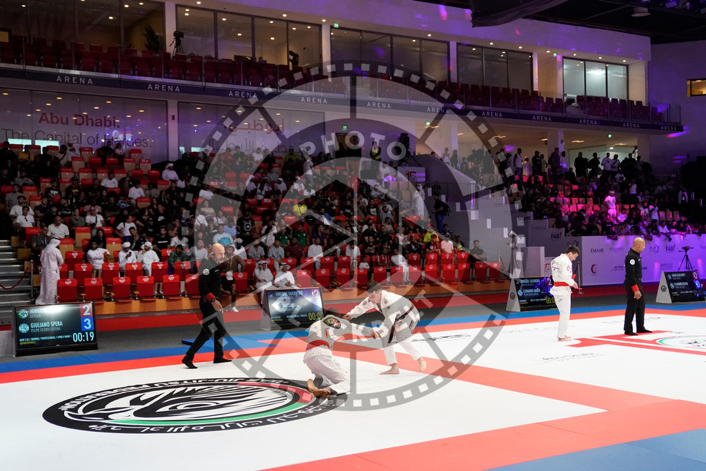 20231109PBB4799 | Fighters compete during the AJP World Professional Championship in the Mubadala Arena in Abu Dhabi, Arab United Emirates, on November 9, 2023.