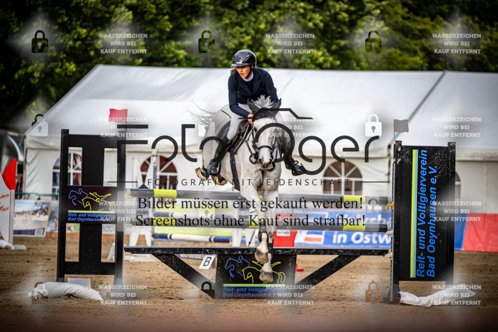 Sielturnier 2026-14-0149 | Entdecke hochwertige Reitturnierfotos von Foto Oger. Professionell, emotional und authentisch – jetzt Lieblingsmomente im Shop bestellen.Deutschlandweite Turnierfotografie. - Realisiert mit Pictrs.com