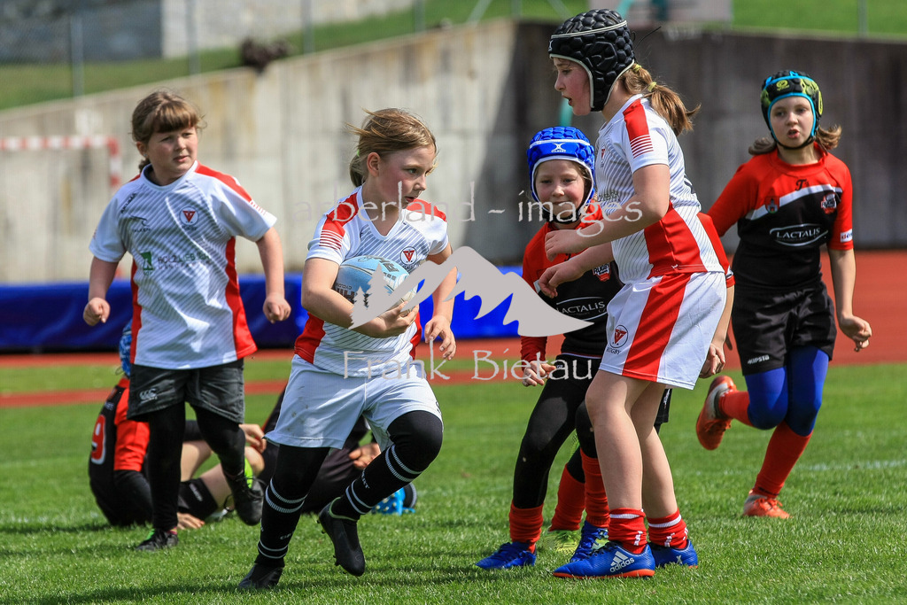 993T0238 | in verschiedenen Altersklassen tritt der TV Zwiesel gegen Manschaften aus Nyrsko im Kids Match an.
