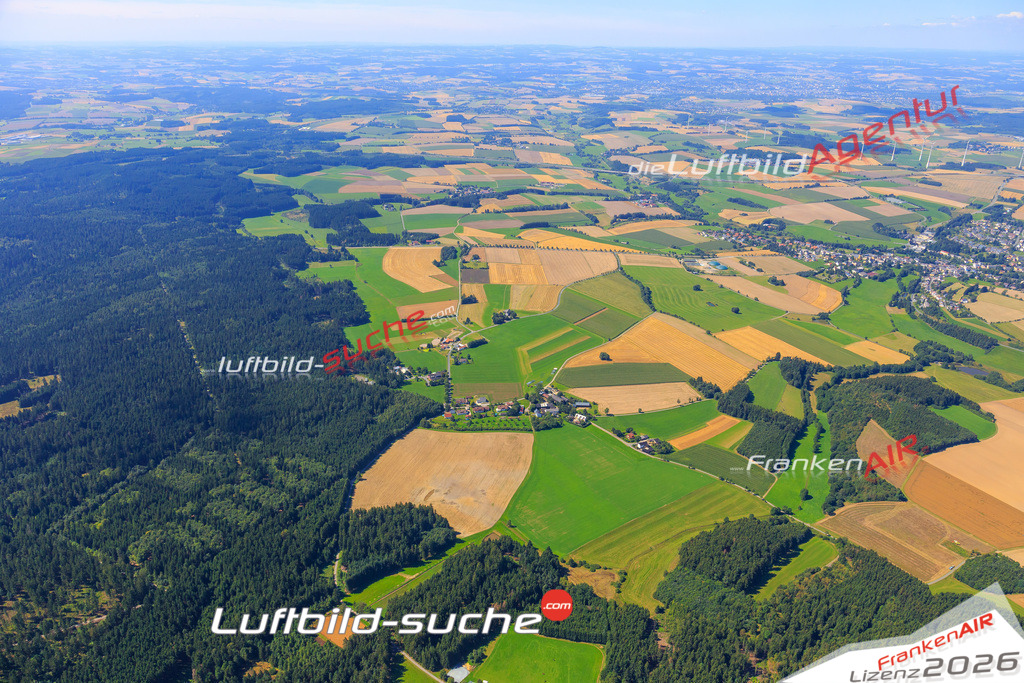 Die Luftaufnahme Raitschin - Regnitzlosau wurde vom UL-Flugzeug (keine Drohne) aus fotografiert.Hohe Druck- Auflösung-die Geschenkidee!