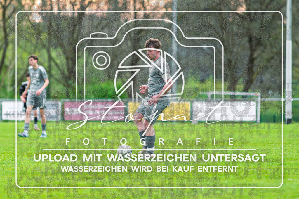HMFGFS-1002 | Phillip Sullivan Dagefoerde (Heidmark 3 #06) beim Herren 3. Kreisklasse HK Spiel zwischen Heidmark III und FG Fulde-Stellichte im Heidmarkstadion, Bad Fallingbostel (Simon Paul Stopat) - Realisiert mit Pictrs.com