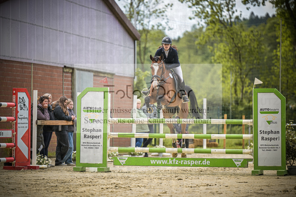 DOS_8445 | Entdecke hochwertige Reitturnierfotos von Foto Oger. Professionell, emotional und authentisch – jetzt Lieblingsmomente im Shop bestellen.Deutschlandweite Turnierfotografie. - Realisiert mit Pictrs.com