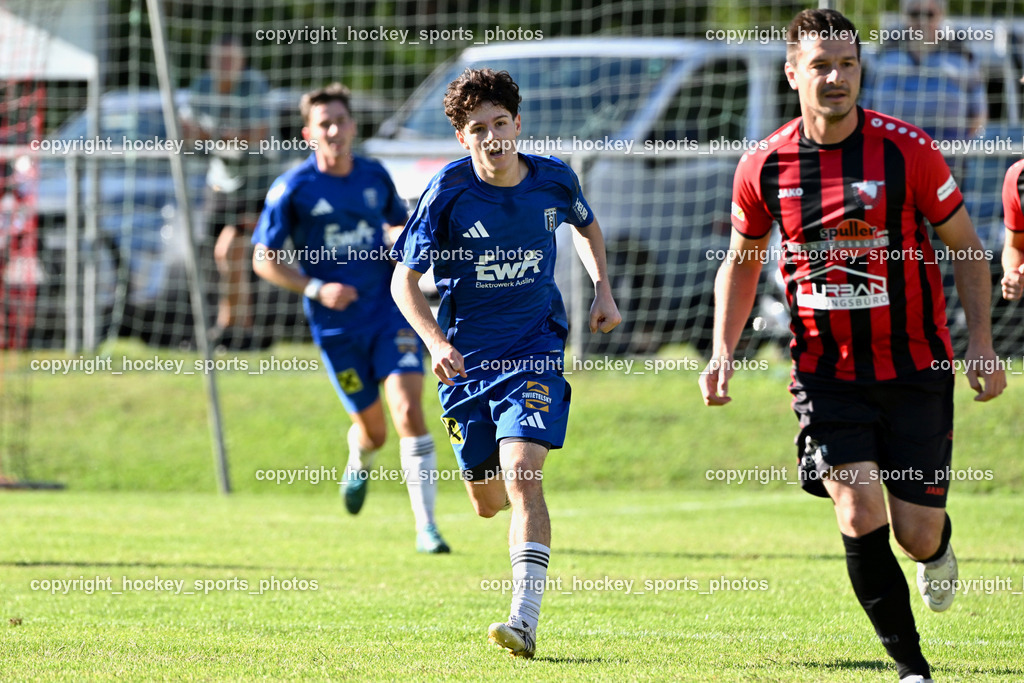 ATUS Nötsch vs. Thal Assling | #10 Andreas Orter ATUS Nötsch, #22 Samuel Stephan Schönegger Thal Assling, ATUS Nötsch vs. Thal Assling, ATUS Nötsch vs. Thal Assling am 31.08.2025 in Nötsch (Dobratsch Arena), Austria, (Photo by Bernd Stefan)