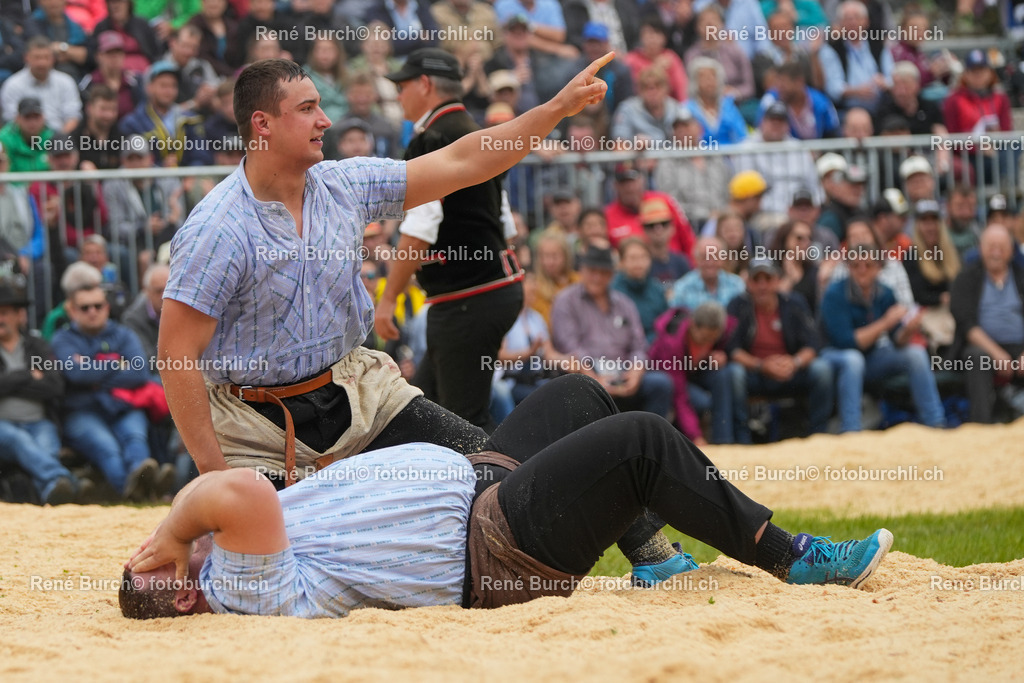 RB-05093 | René Burch leidenschaftlicher Fotograf aus Kerns in Obwalden.  Hier finden sie Sport, Landschaft und Natur Fotografie.
 - Realisiert mit Pictrs.com