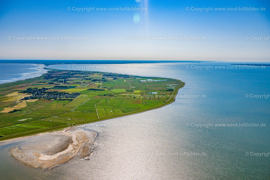 Sylt_Archsum_ELS_3390210625 | ARCHSUM 21.06.2025 Ortsansicht der Straßen und Häuser der Wohngebiete in Archsum auf der Insel Sylt im Bundesland Schleswig-Holstein, Deutschland. // Town View of the streets and houses of the residential areas in Archsum at the island Sylt in the state Schleswig-Holstein, Germany. Foto: Martin Elsen
