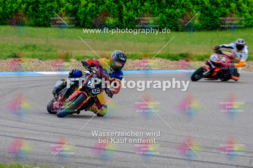 MotoTeam-8945 | Hier findet Ihr Bilder von Touristenfahrten auf der Nürburgring Nordschleife oder von anderen Veranstaltungen die ich besucht habe. Viel Spass beim Durch Schauen 