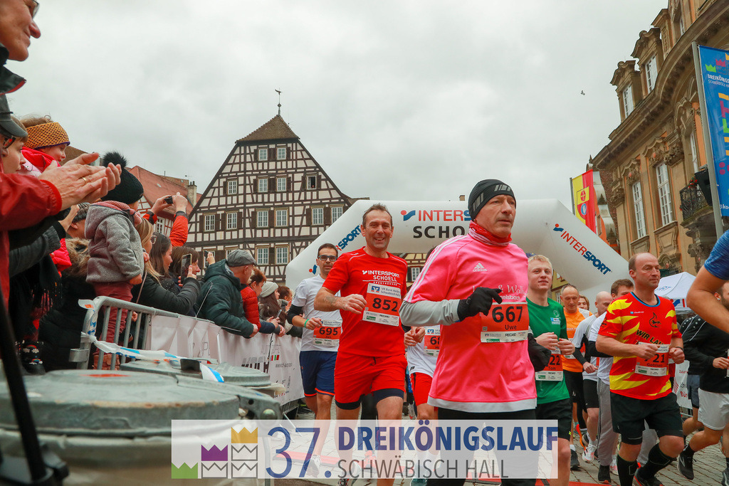 VR Bank Hauptlauf 10000m | 3 Koenigslauf 2023 - Realisiert mit Pictrs.com