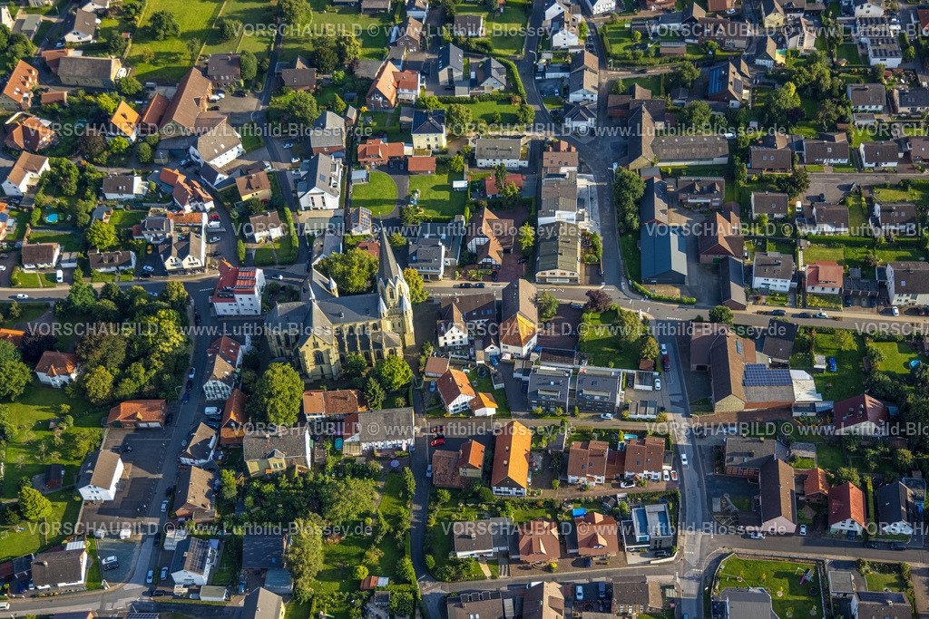 Werl230807060 | Luftbild, Kath. Kirche St. Kunibert, Westbüderich, Werl, Werl-Unnaer Börde, Nordrhein-Westfalen, Deutschland