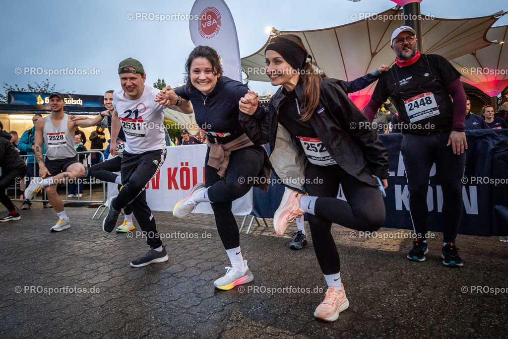 23. ASV Nachtlauf; Koeln, 13.05.26 | Impressionen vom 23. ASV Nachtlauf am 13.05.26 am Tanzbrunnen in Koeln. Foto: BEAUTIFUL SPORTS/Axel Kohring
