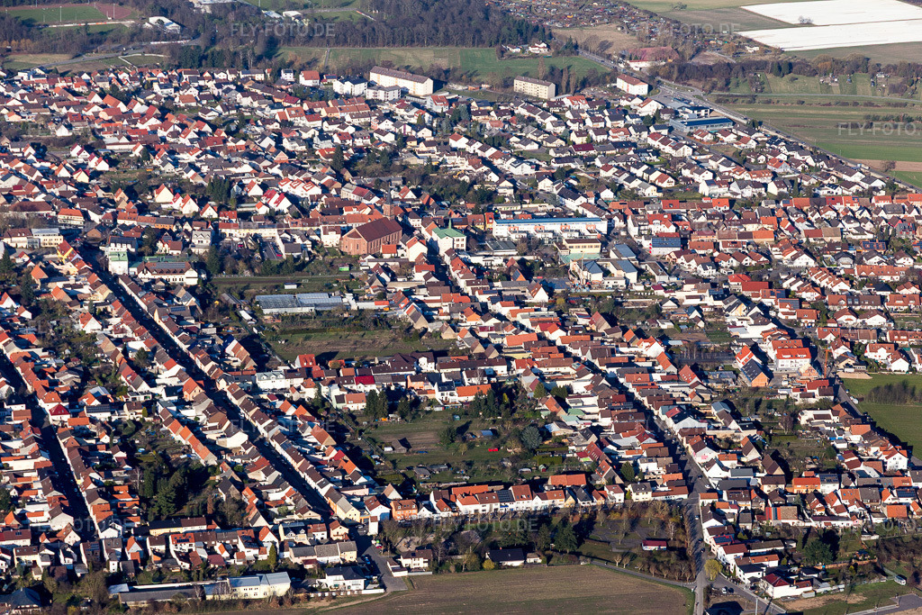 Luftbild: Ortsansicht von Südwesten im Ortsteil Wiesental in Waghäusel im Bundesland Baden-Württemberg in Deutschland. Foto: IMG_097328.jpg vom 10.03.2017 durch Werner Riehm/FLY-FOTO.de