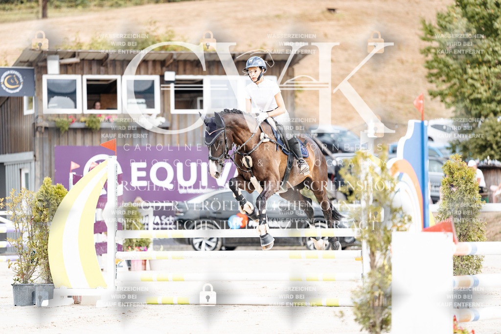 CK908898 | Turnierfotografie Pferdefotografie Trier Rheinland-Pfalz Pferdesport Reitsport Tierfotografie Sportfotografie Pferdevideo Pferdevideografie Equestrianvideography equestrianphotography  - Realisiert mit Pictrs.com