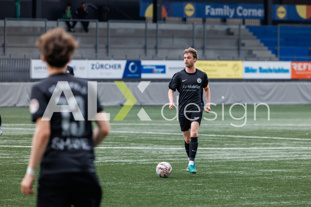 Fussball I Herren I Saison 2025-2026 I 2. Liga Interregional – Gruppe 5 I 17. Spieltag I FC Wil 1900 II - FC Seefeld Zürich I 11.04.2026 | Hochwertige Sportfotos kaufen & lizenzieren für Medien, Vereine, Agenturen & Sportler:innen. Entdecke professionelle Sportfotografie im Bildshop von Alexander Franzen. - Realisiert mit Pictrs.com