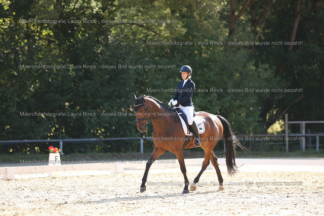 HG9A8888 | laurarinckfotografie - Realisiert mit Pictrs.com