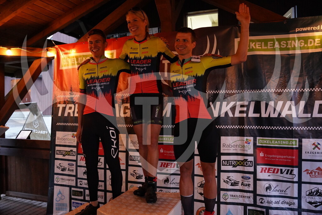 DSC04228 | Fotogalerie der Treibjagd im Dunkelwald - Dein MTB Etappenrennen im Erzgebirge - Realisiert mit Pictrs.com