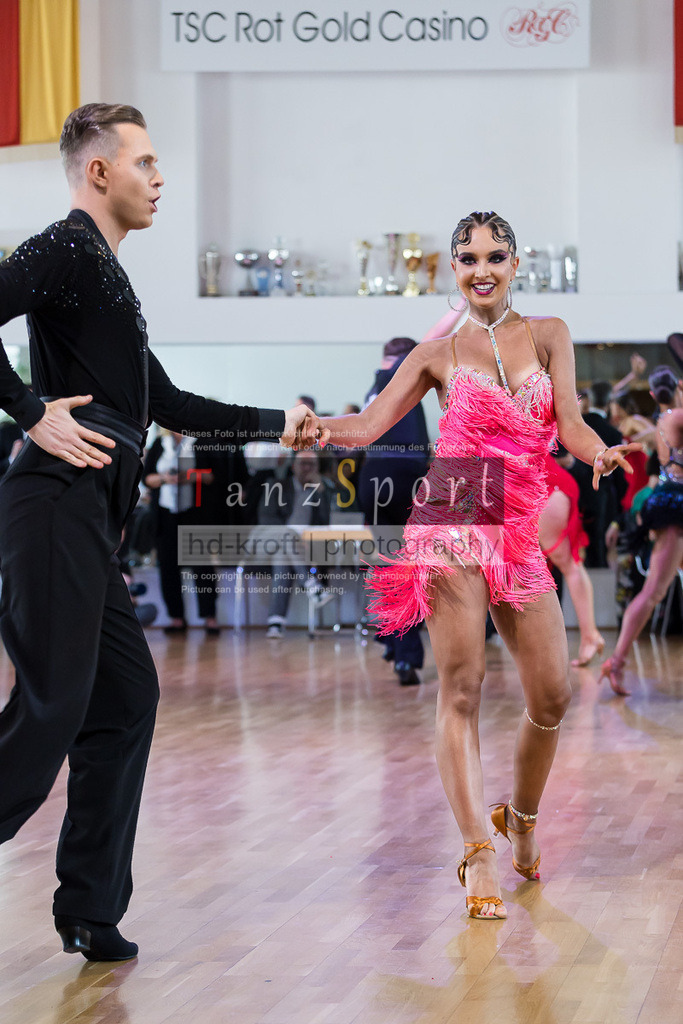 20240616_D-Cup-HGR-Latein_2728 | Tanzsportbilder, Standardtanz, Lateintanz, WDSF, DTV, LTVB, dancecomp, goc, hessen tanzt, blaues band der spree, walzer, tango, wiener walzer, slowfox, quickstepp, samba, rumba, cha-cha-cha, paso doble. jive, hd-kroft photography, turniertanzsport