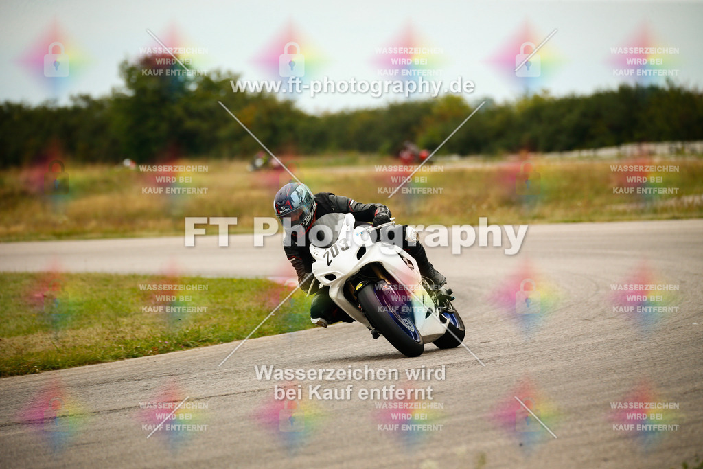 _MOT7181 | Hier findet Ihr Bilder von Touristenfahrten auf der Nürburgring Nordschleife oder von anderen Veranstaltungen die ich besucht habe. Viel Spass beim Durch Schauen 