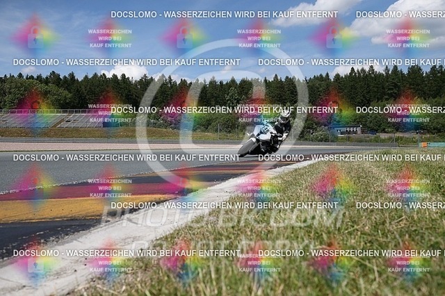 2016-07-01-PBK-4458 | Sportfotografie; SlowMotion; Video; Rennstrecke; Hafeneger; RSE; Speer; Trackday; Motorsportarena; Hockenheimring; Brno; Most; Barcelona; Valencia, Benny; Kaetzmer;